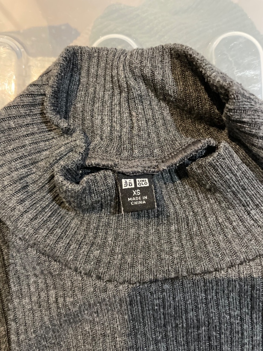 4 XS Fall Sweaters - Picture 6 of 10